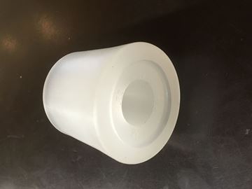 Bild von Silikonstopfen gebohrt zu Gärfass